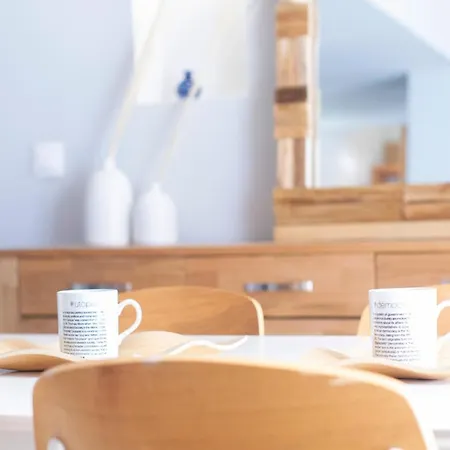 Skai Two Floor Apartmán *