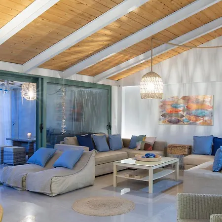 Skai Two Floor Apartmán *