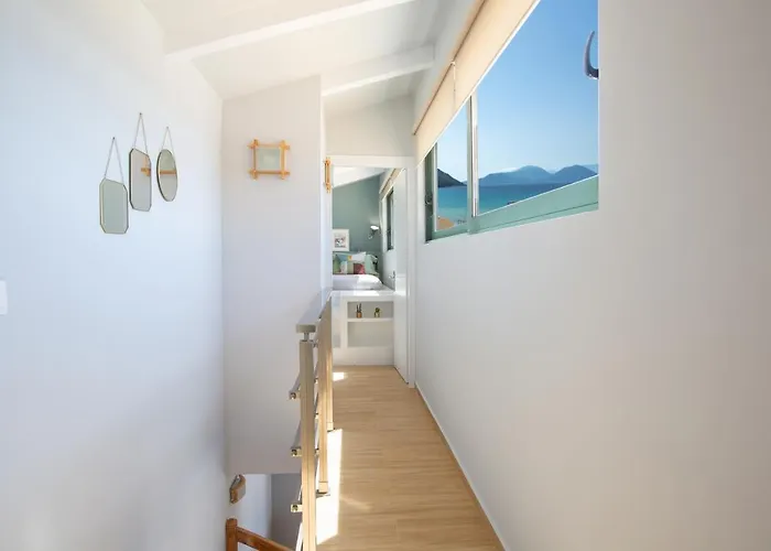 Skai Two Floor Βασιλική