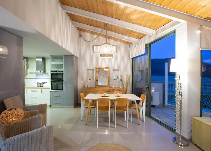 Skai Two Floor Διαμέρισμα *