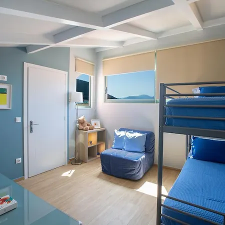 Skai Two Floor דירה ואסיליקי