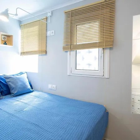 Skai Two Floor ואסיליקי