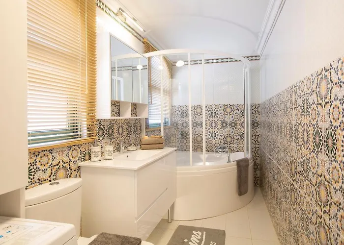 Skai Two Floor * 바실리키